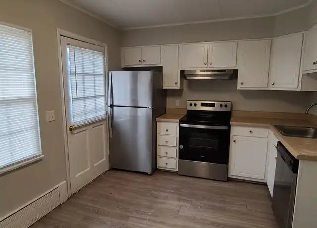 Property at 1200 Craigmont Dr Unit 17, Lynchburg, VA, 24501, 3 beds, 1.5 baths, [object Object]