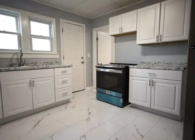 Property at 68 Union St Unit 74-1, Pittsfield, MA, 01201, 2 beds, 1 bath, [object Object]