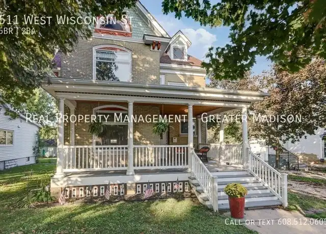 Property at 511 W Wisconsin St, Portage, WI, 53901, 5 beds, 2 baths, [object Object]