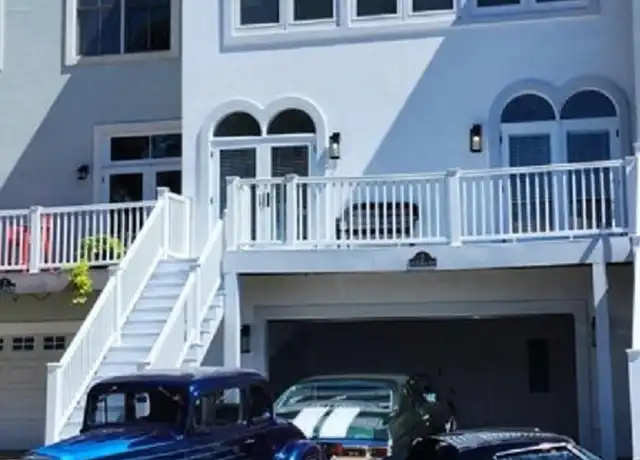 Property at 80 E Beach Blvd #2, Gulfport, MS, 39507, 3 beds, 3 baths, [object Object]
