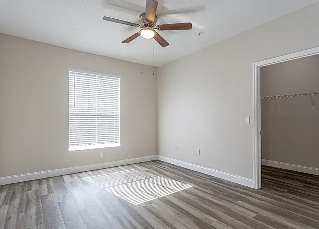 Photo of 5584 Metrowest Blvd, Orlando, FL 32811