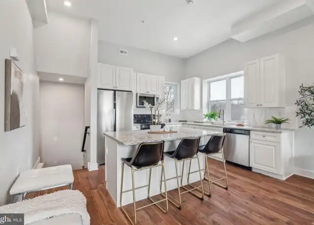 Property at 1542 N 8th St Unit 2, Philadelphia, PA, 19122, 4 beds, 2 baths, [object Object]