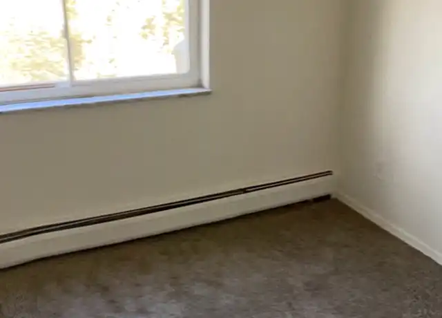 Property at 2787 Queen City Ave Unit 20, Cincinnati, OH, 45238, 2 beds, 1 bath, [object Object]