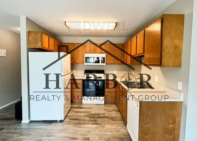 Property at 115 First St Unit 115 7, Boone, IA, 50036, 2 beds, 1 bath, [object Object]