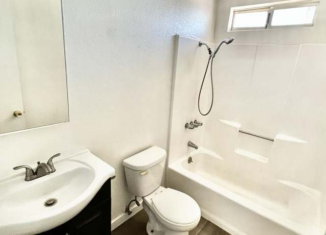 Photo of 7489 Hopi Trl, Yucca Valley, CA 92284