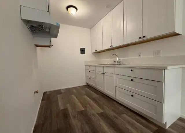 Property at 15319 S White Ave, Compton, CA, 90221, 1 bed, 1 bath, [object Object]