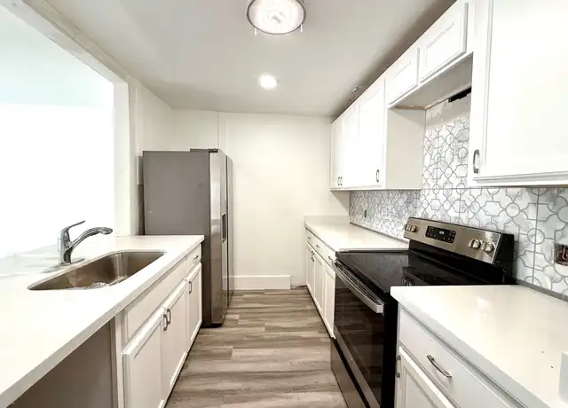 Property at 5506 Beverly Hill St Unit 2, Houston, TX, 77056, 2 beds, 1.5 baths, [object Object]