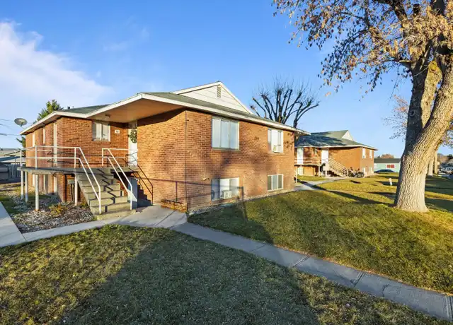 Property at 319 H St SE Unit A1, Quincy, WA, 98848, 2 beds, 1 bath, [object Object]