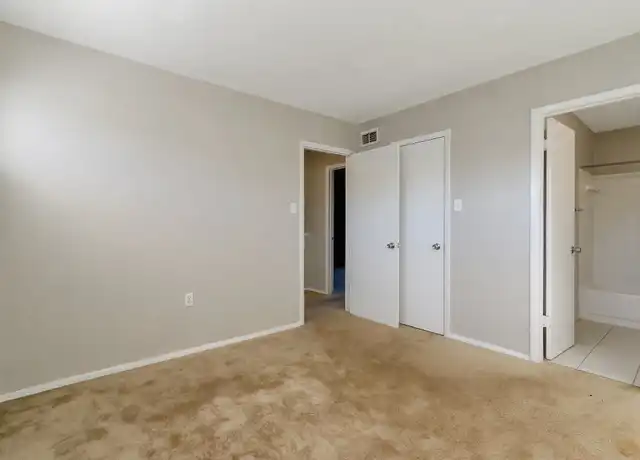 Property at 3970 Crayrich Cir Unit C-4, Orlando, FL, 32839, 2 beds, 2.5 baths, [object Object]