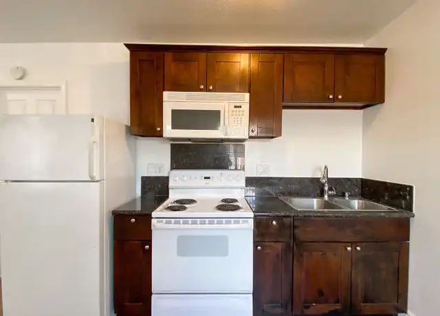 Property at 2707 Highland Ave Unit 15, San Diego, CA, 92105, 1 bed, 1 bath, [object Object]