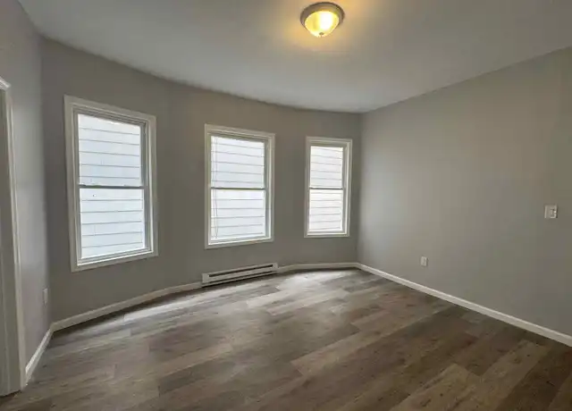 Property at 829 Monroe Ave, Scranton, PA, 18510, 1 bed, 1 bath, [object Object]