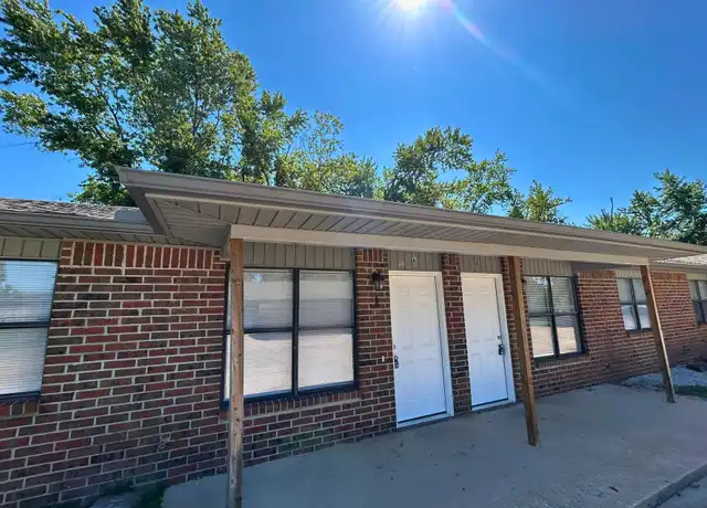 Property at 902 W Hendrix St Unit 902 A, Rogers, AR, 72756, 2 beds, 1 bath, [object Object]