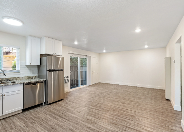 Photo of 130 Roundtable Dr, San Jose, CA 95111