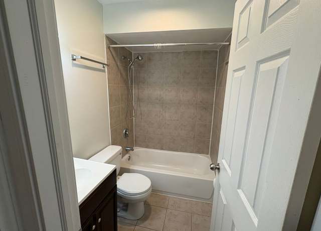 Photo of 15928-38 Le Claire Ave Unit 15928-218, Oak Forest, IL 60452