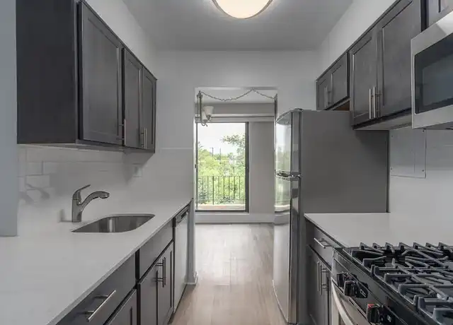 Property at Courtside Square Apartments and Suites - 570 W Dekalb Pike, King of Prussia, PA, 19406, 0 beds, 1 bath, [object Object]