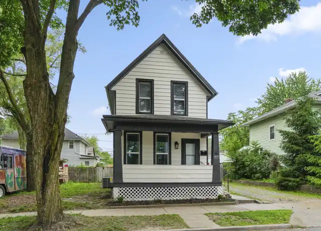 Property at 1409 Oakland St, Fort Wayne, IN, 46808, 3 beds, 1.5 baths, [object Object]
