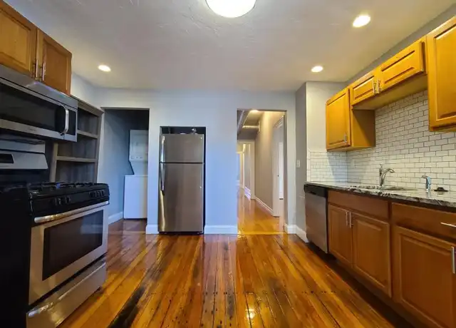 Property at 871 E 4th St, South Boston, MA, 02127, 3 beds, 1 bath, [object Object]