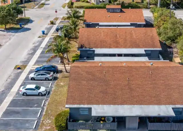 Property at 170 W 28th St, Riviera Beach, FL, 33404, 2 beds, 1 bath, [object Object]