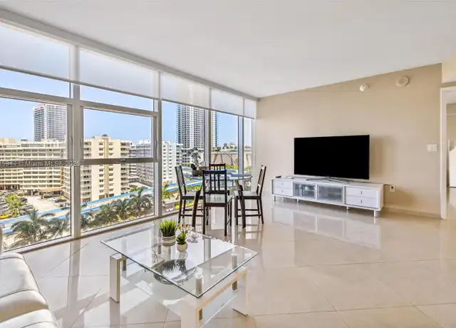 Property at 1830 S Ocean Dr #907, Hallandale Beach, FL, 33009, 1 bed, 1 bath, [object Object]