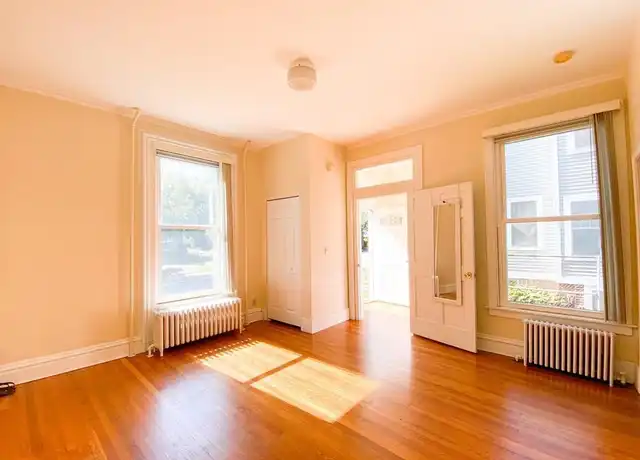 Property at 241 Edwards St Unit 1B, New Haven, CT, 06511, 1 bed, 1 bath, [object Object]