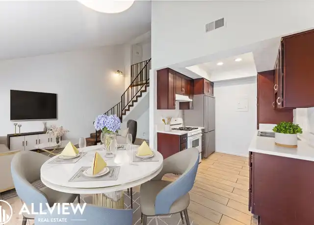 Property at 920 S Park Cir Unit 6, Anaheim, CA, 92804, 1 bed, 1 bath, [object Object]