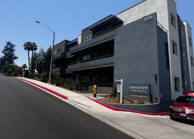 Property at 1316 E Grand Ave, Escondido, CA, 92027, 2 beds, 2 baths, [object Object]