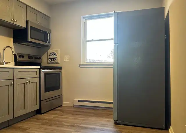Property at Rose Garden Apartments - 407 Passaic St, Hackensack, NJ, 07601, 1 bed, 1 bath, [object Object]