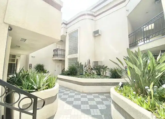 Property at 5105 Inglewood Blvd Unit 107A, Culver City, CA, 90230, 0 beds, 1 bath, [object Object]