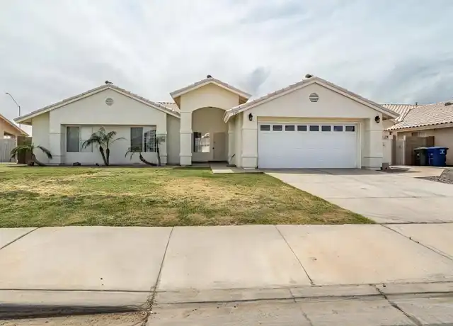 Property at 3481 W 27th Ln, Yuma, AZ, 85364, 3 beds, 2 baths, [object Object]