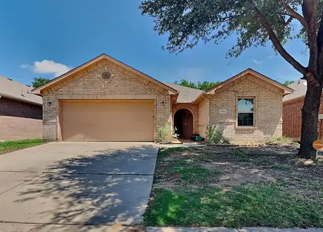 Property at 5761 Dunraven Trl, Fort Worth, TX, 76244, 3 beds, 2 baths, [object Object]