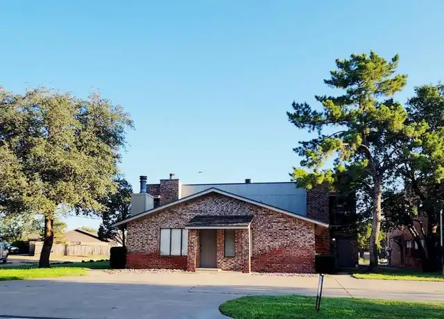 Property at 424 W Pecan Ave Unit A, Midland, TX, 79705, 2 beds, 2 baths, [object Object]