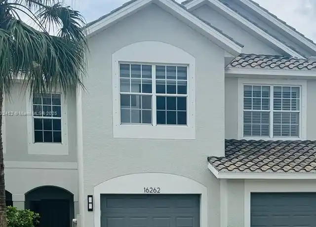 Property at 16262 Ravina Way, Naples, FL, 34110, 3 beds, 2.5 baths, [object Object]