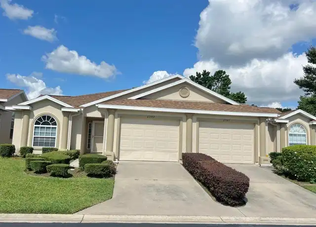 Property at 2342 SE 18th Cir, Ocala, FL, 34471, 3 beds, 2 baths, [object Object]
