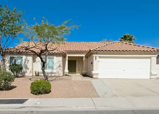 Property at 736 Saratoga Springs St, Henderson, NV, 89015, 4 beds, 2 baths, [object Object]
