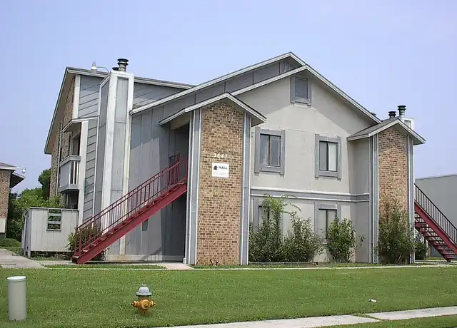Property at Chasewood Village - 3636 Chasewood Dr SW, Huntsville, AL, 35805, 1 bed, 1 bath, [object Object]