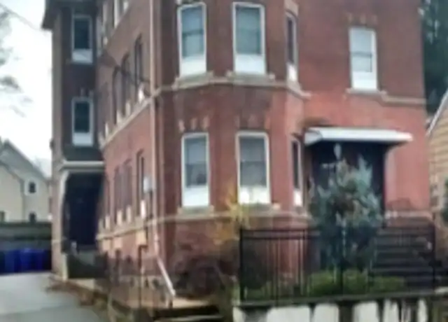 Property at 88 Pidge Ave Unit 1, Pawtucket, RI, 02860, 1 bed, 1 bath, [object Object]