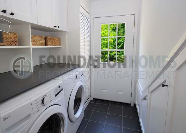Photo of 19 Bayview Ter, Mill Valley, CA 94941