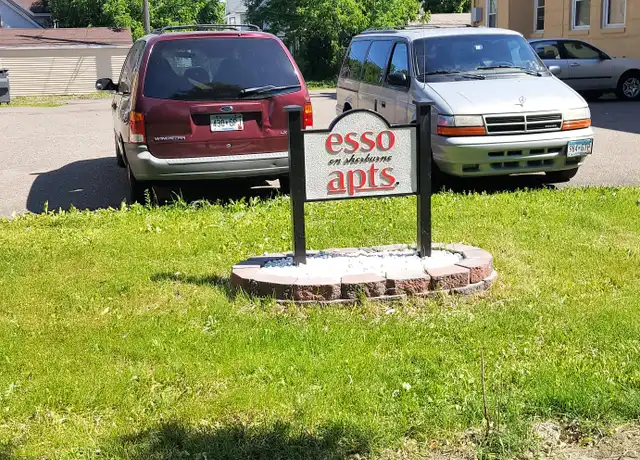 Property at 683 Sherburne Ave Unit 1, St Paul, MN, 55104, 2 beds, 1 bath, [object Object]