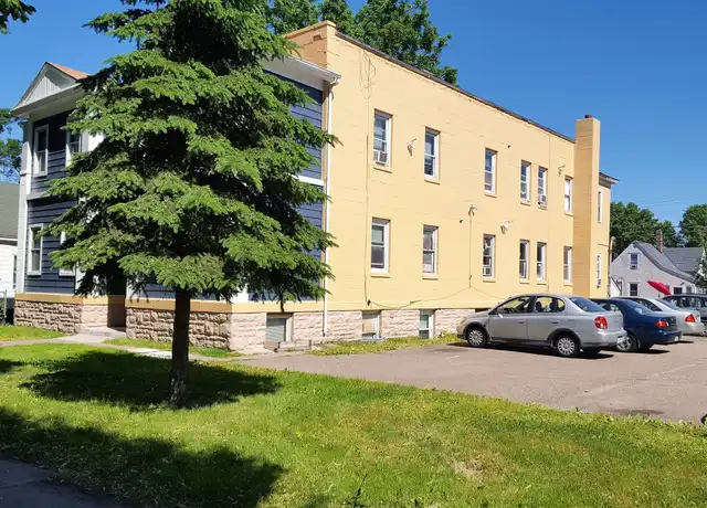 Property at 683 Sherburne Ave Unit 1, St Paul, MN, 55104, 2 beds, 1 bath, [object Object]