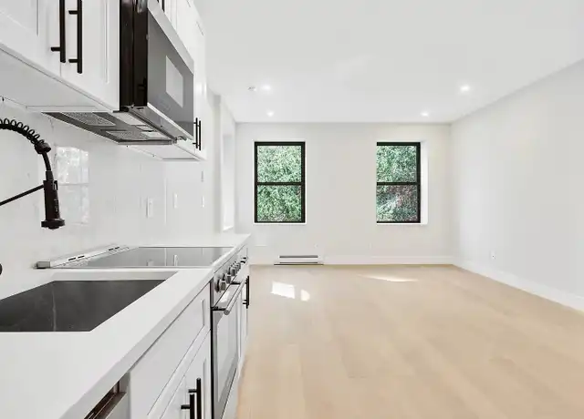 Property at 239 E 33rd St Unit 1J, New York, NY, 10016, 2 beds, 1 bath, [object Object]