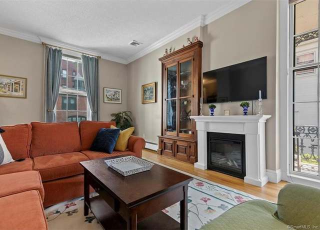 Photo of 7 Wooster Pl #2, New Haven, CT 06511