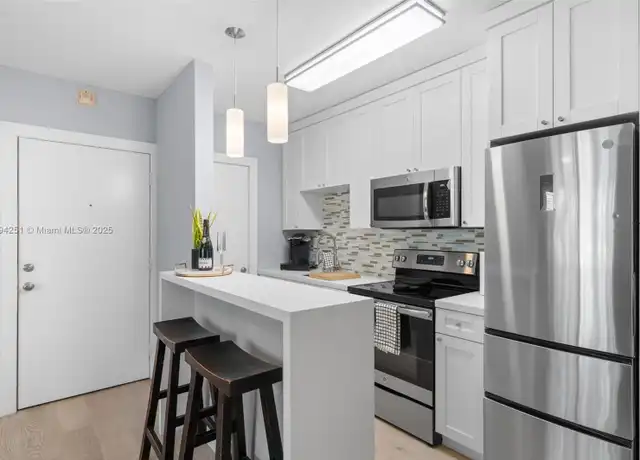Property at 6330 SW 79th St #7, South Miami, FL, 33143, 1 bed, 1 bath, [object Object]