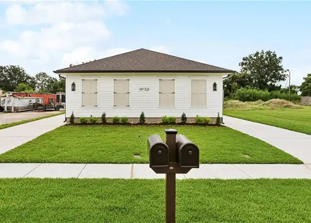 Property at 321 George St Unit A, Avondale, LA, 70094, 3 beds, 2 baths, [object Object]