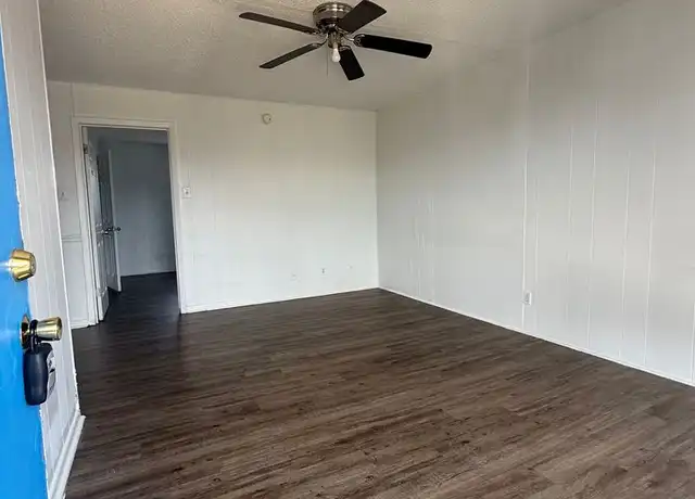 Property at 908 Adams Ave Unit 218, Killeen, TX, 76541, 1 bed, 1 bath, [object Object]