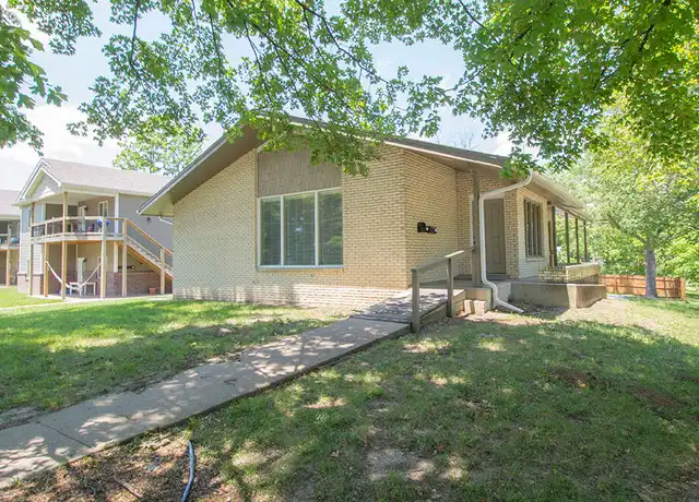 Property at 1415 Paris Rd Unit A, Columbia, MO, 65201, 4 beds, 2 baths, [object Object]