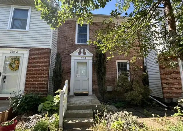 Property at 310 S 11th St, Purcellville, VA, 20132, 3 beds, 1.5 baths, [object Object]