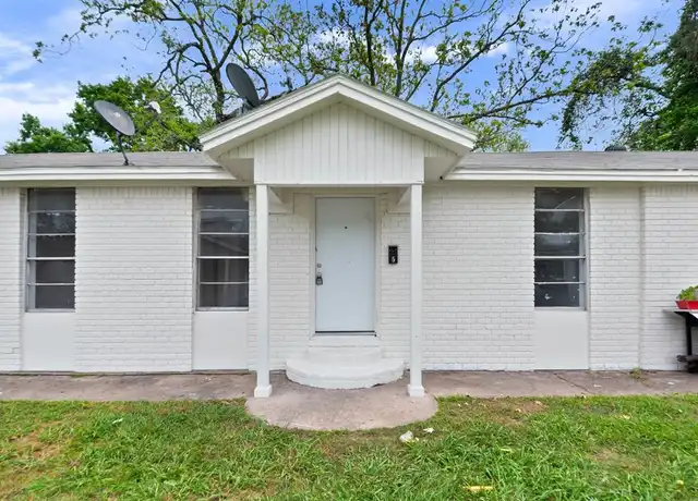 Property at 806 E Emily Ave Unit 5, Wharton, TX, 77488, 2 beds, 1 bath, [object Object]