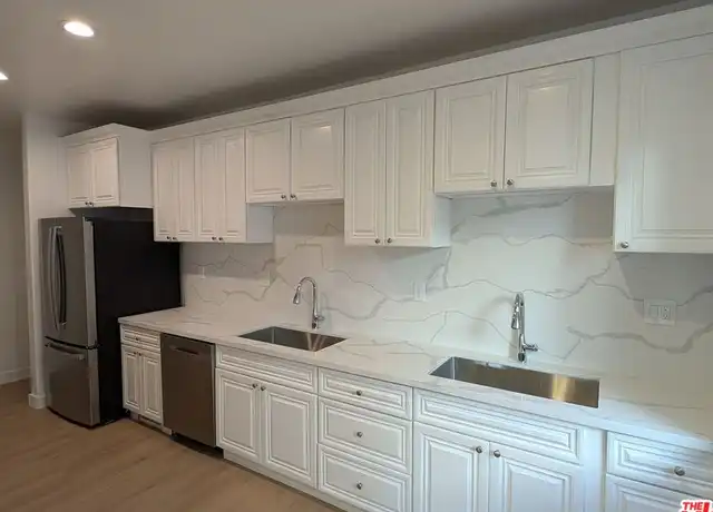 Property at 1109 S La Peer Dr, Los Angeles, CA, 90035, 4 beds, 2.5 baths, [object Object]