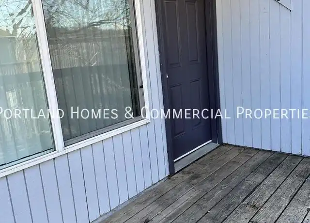 Property at 17476 SE Powell Blvd, Portland, OR, 97236, 3 beds, 1 bath, [object Object]