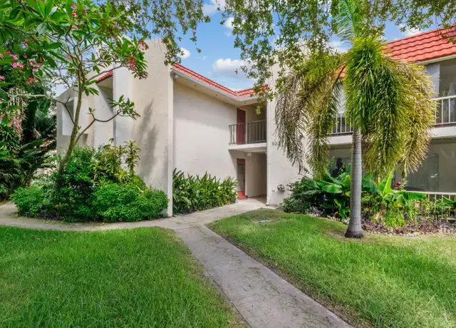 Property at 622 NW 13th St #11, Boca Raton, FL, 33486, 3 beds, 2 baths, [object Object]